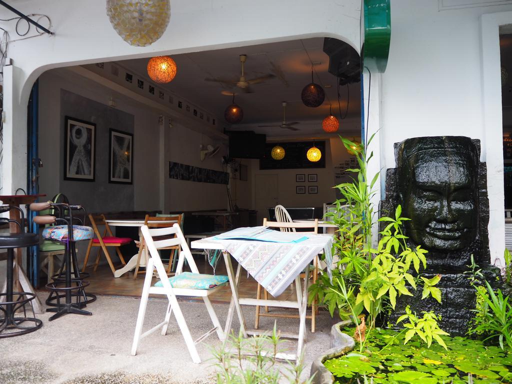 บลูจู๊ดซ์ Hotel Krabi ภายนอก รูปภาพ