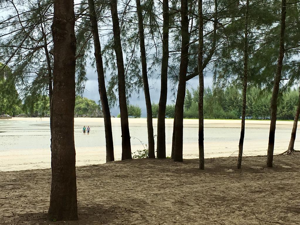บลูจู๊ดซ์ Hotel Krabi ภายนอก รูปภาพ